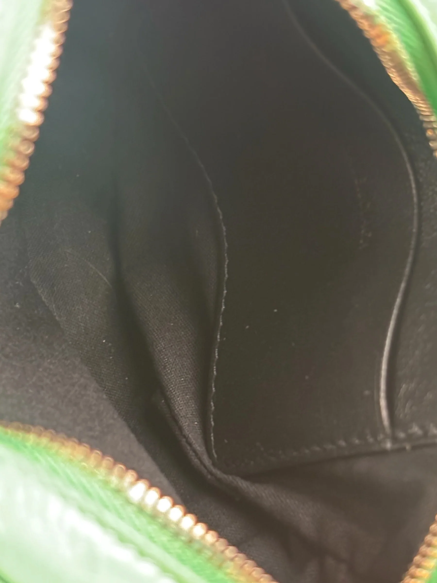 Balenciaga Green Le Cagole Heart Mini Bag - Image 6