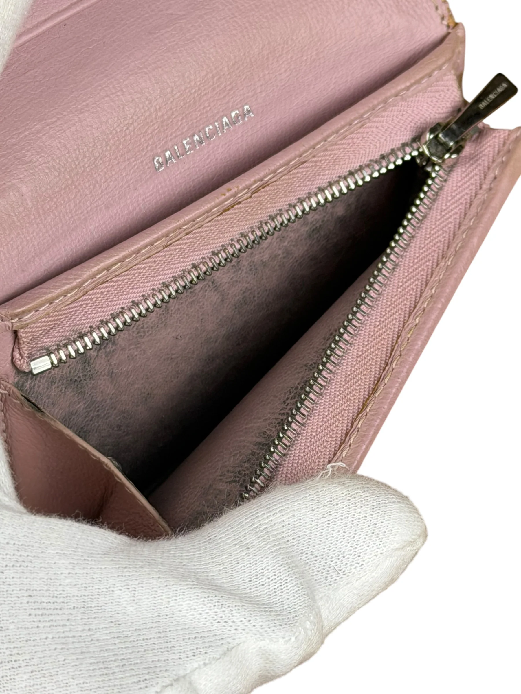 Balenciaga Power Pink Cash/Coin/Card Flap Holder - Image 15