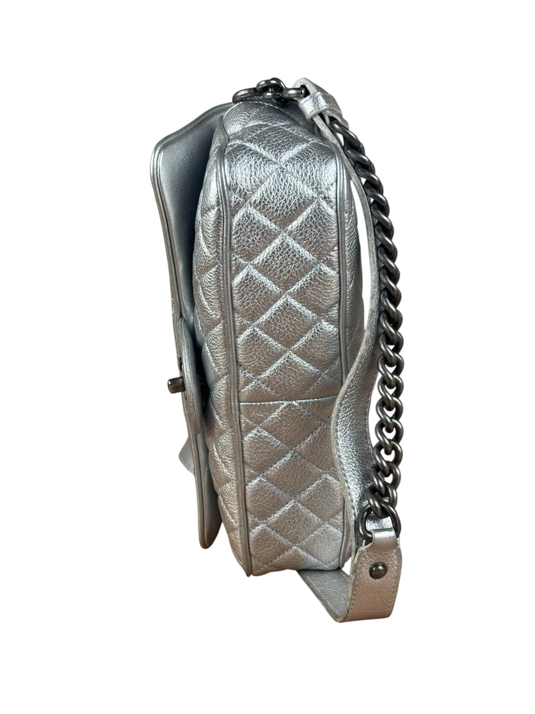 Chanel CC Silver Metallic Quilted Flap Shoulder Bag 2017 - Image 21