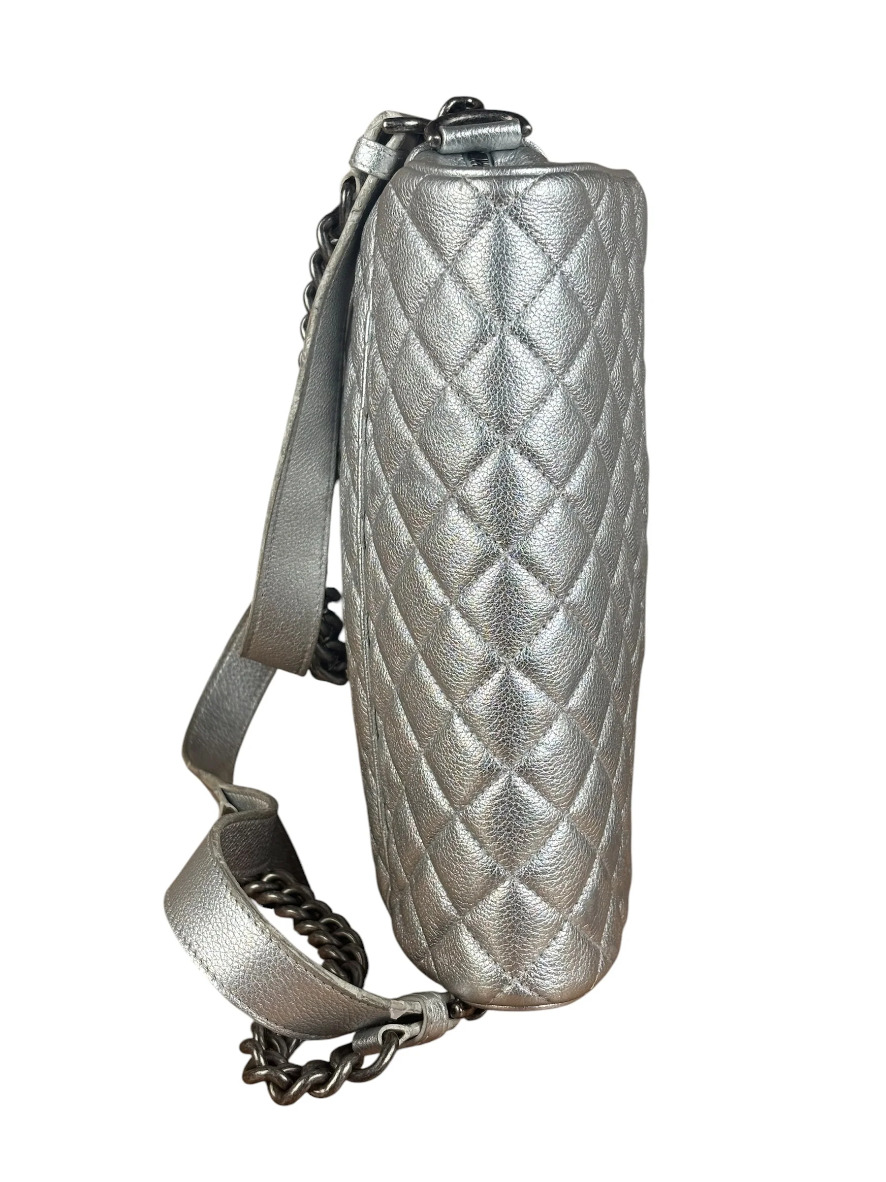 Chanel CC Silver Metallic Quilted Flap Shoulder Bag 2017 - Image 9