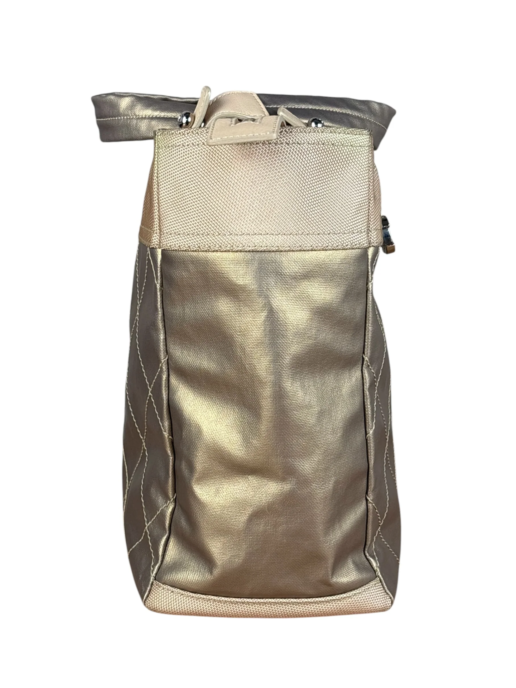 Chanel Metallic Gold Leather Paris-Biarritz Large Tote Bag 2007 - Image 13