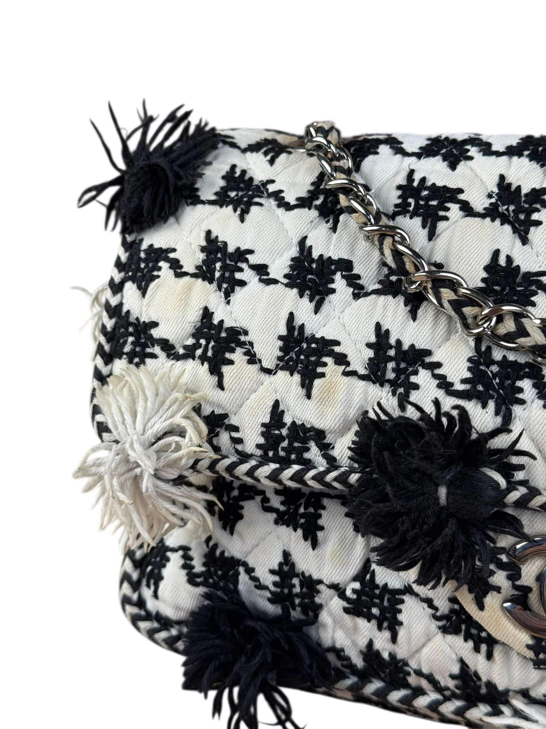 Chanel Tweed Woven Medium Classic Double Flap Bag 2014 - Image 5