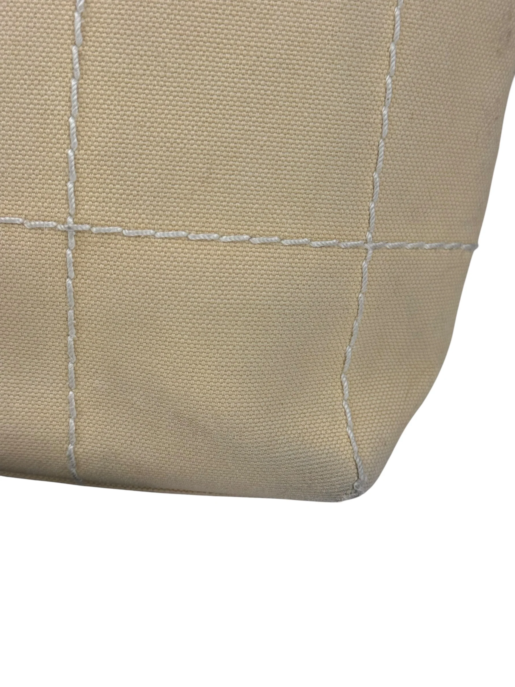 Chanel Vintage Beige Canvas Quilted Chocolate Bar Tote 2003 - Image 15