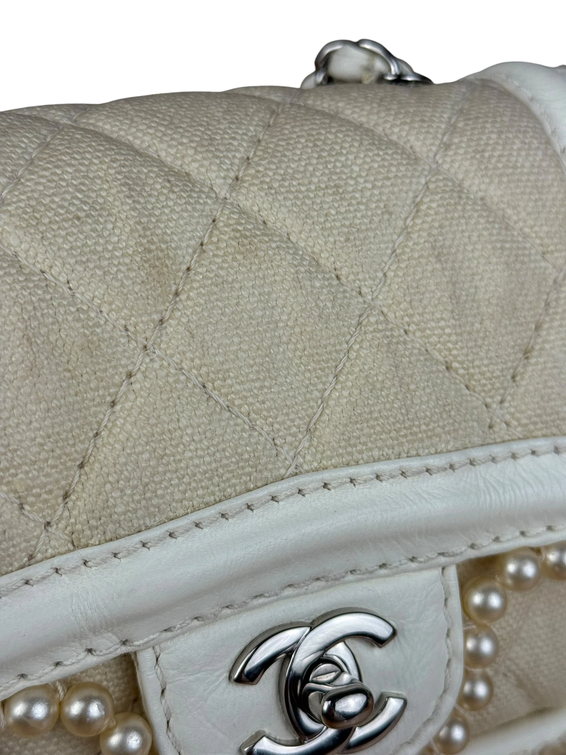 Chanel White Leather/Canvas Pearl Crossbody Flap 2003 - Image 18