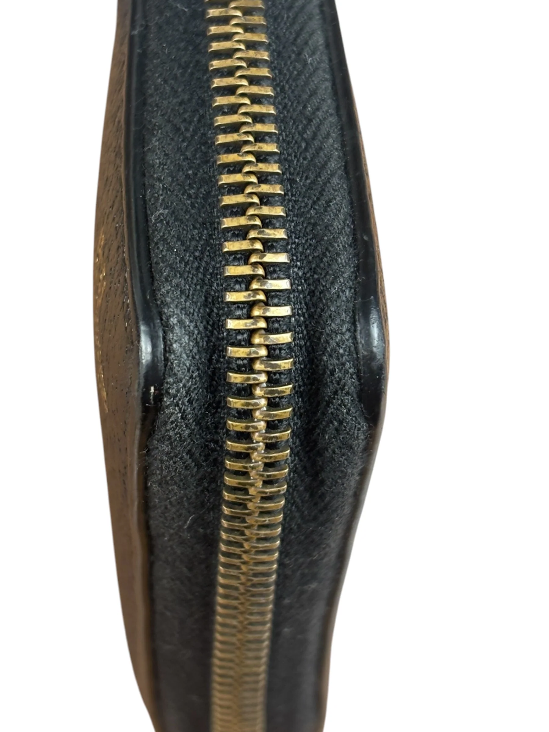 Gucci Black Leather Bee Long Zip Wallet - Image 9