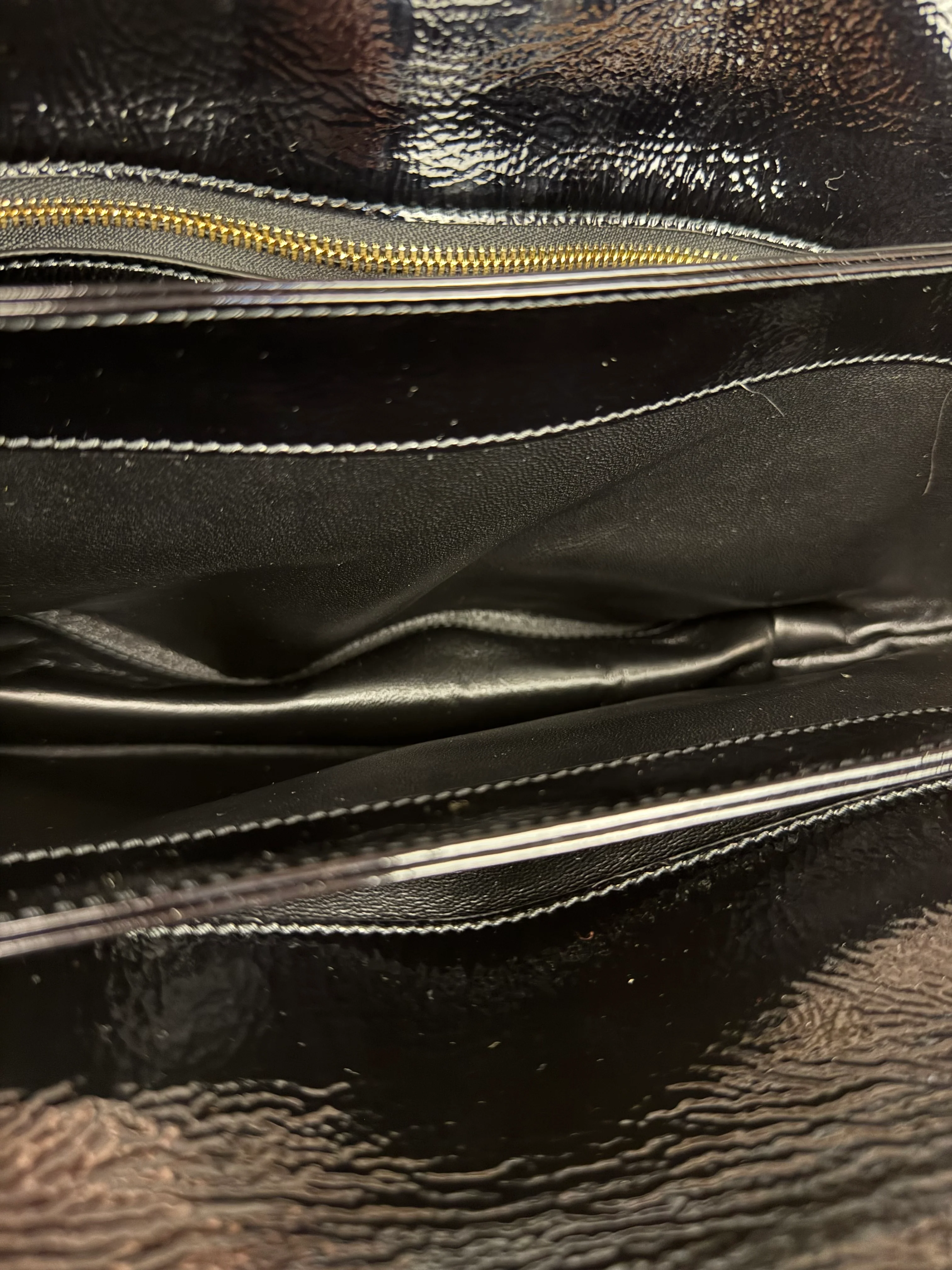 Gucci Black Patent Leather Chain Double G Shoulder Bag - Image 14