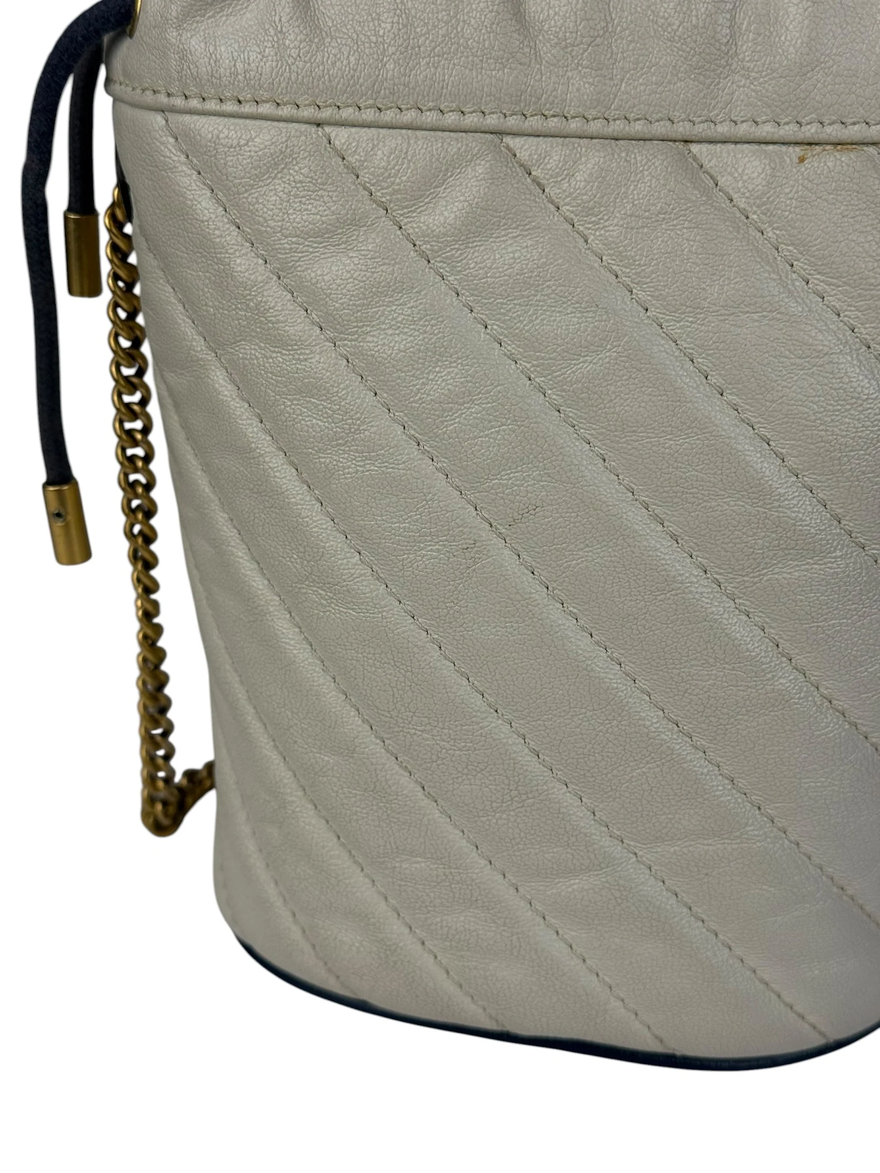 Gucci GG Ivory Leather Marmont Chain Bucket Bag - Image 12