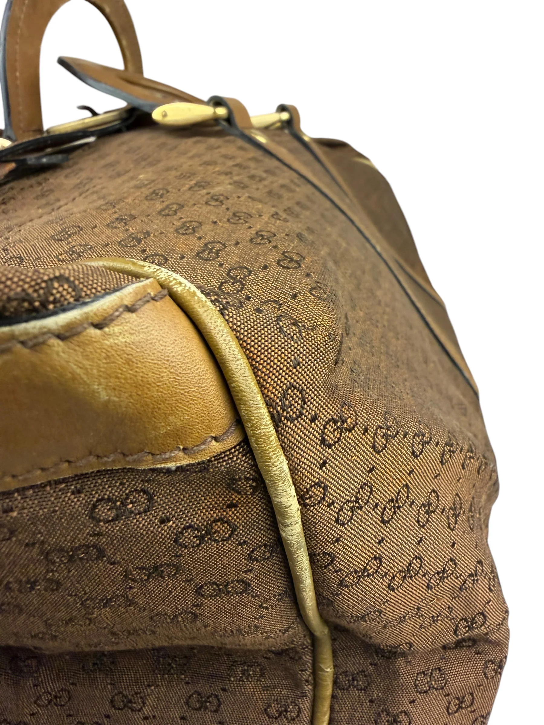 Gucci Vintage Micro GG Travel Bag - Image 17