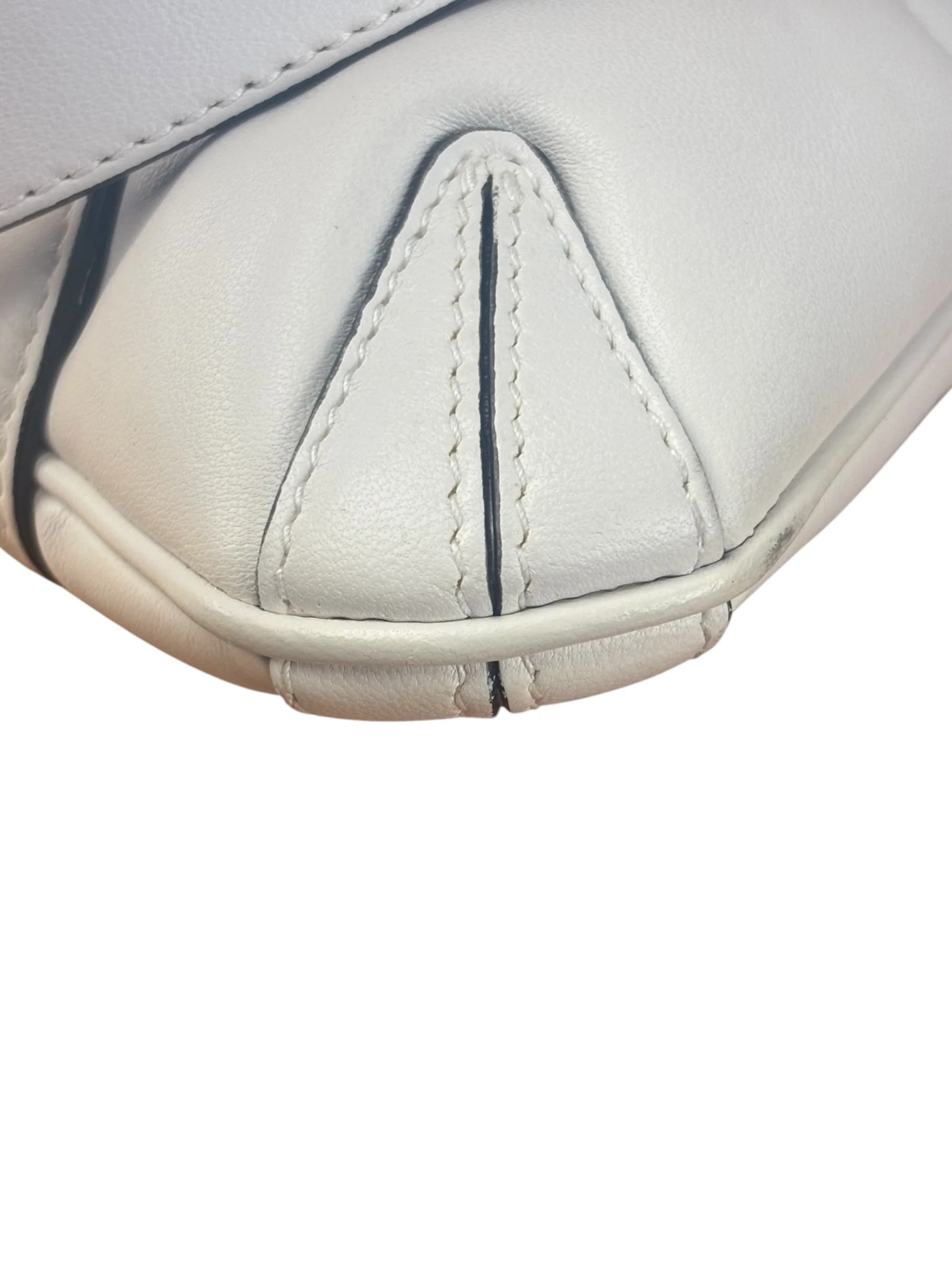 Gucci White Horsebit Vertical Quilted Leather Shoulder Bag - Image 11