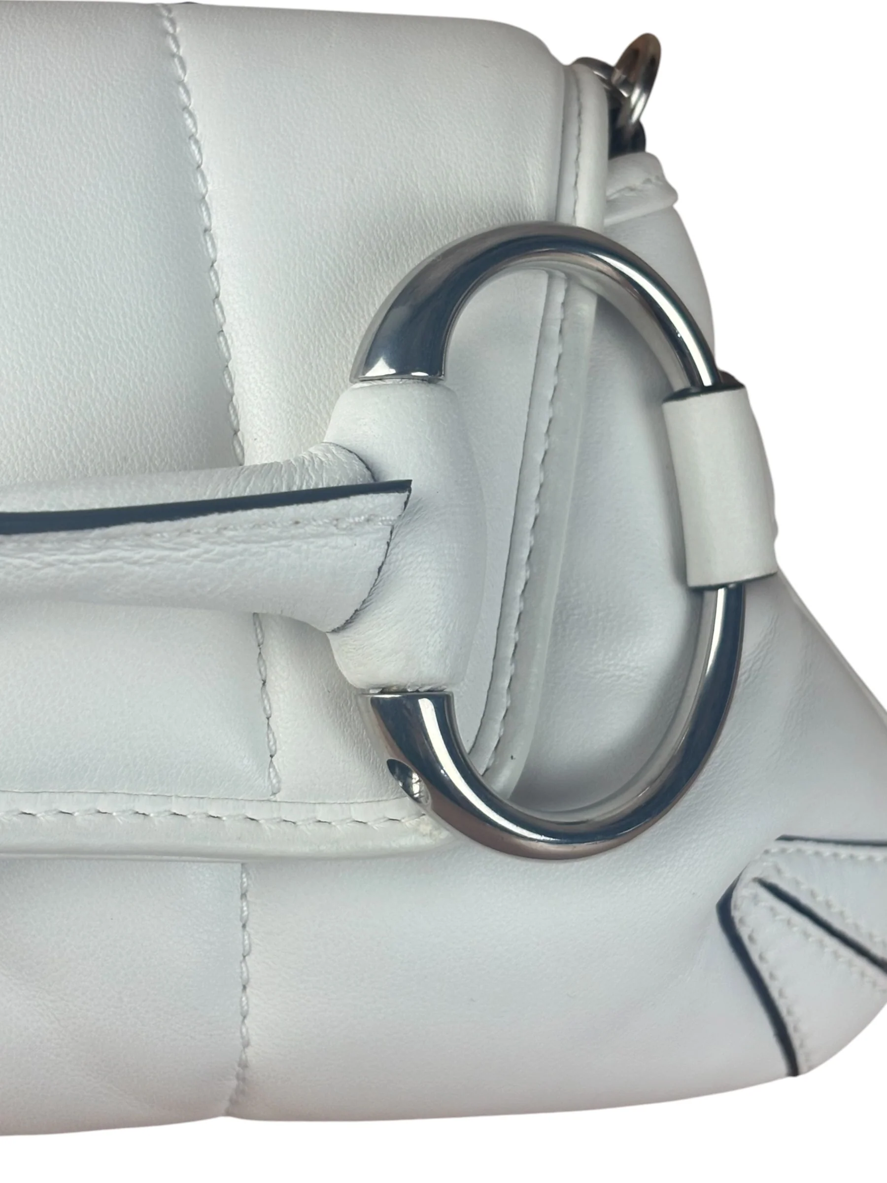 Gucci White Horsebit Vertical Quilted Leather Shoulder Bag - Image 14
