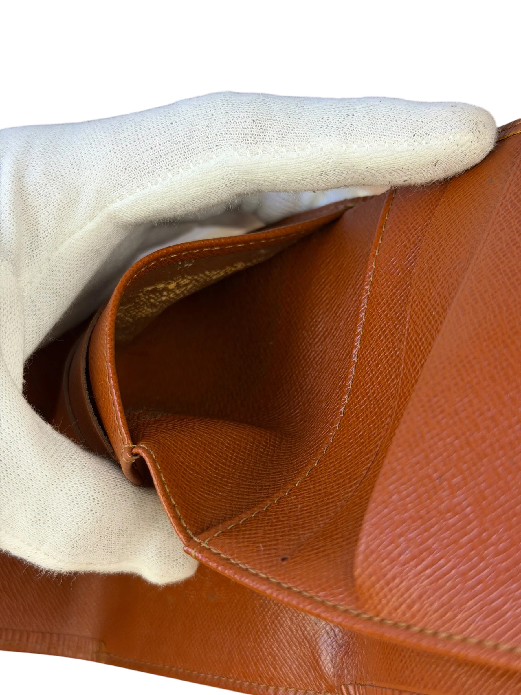Louis Vuitton Brown Leather Elise Compact Wallet - Image 18