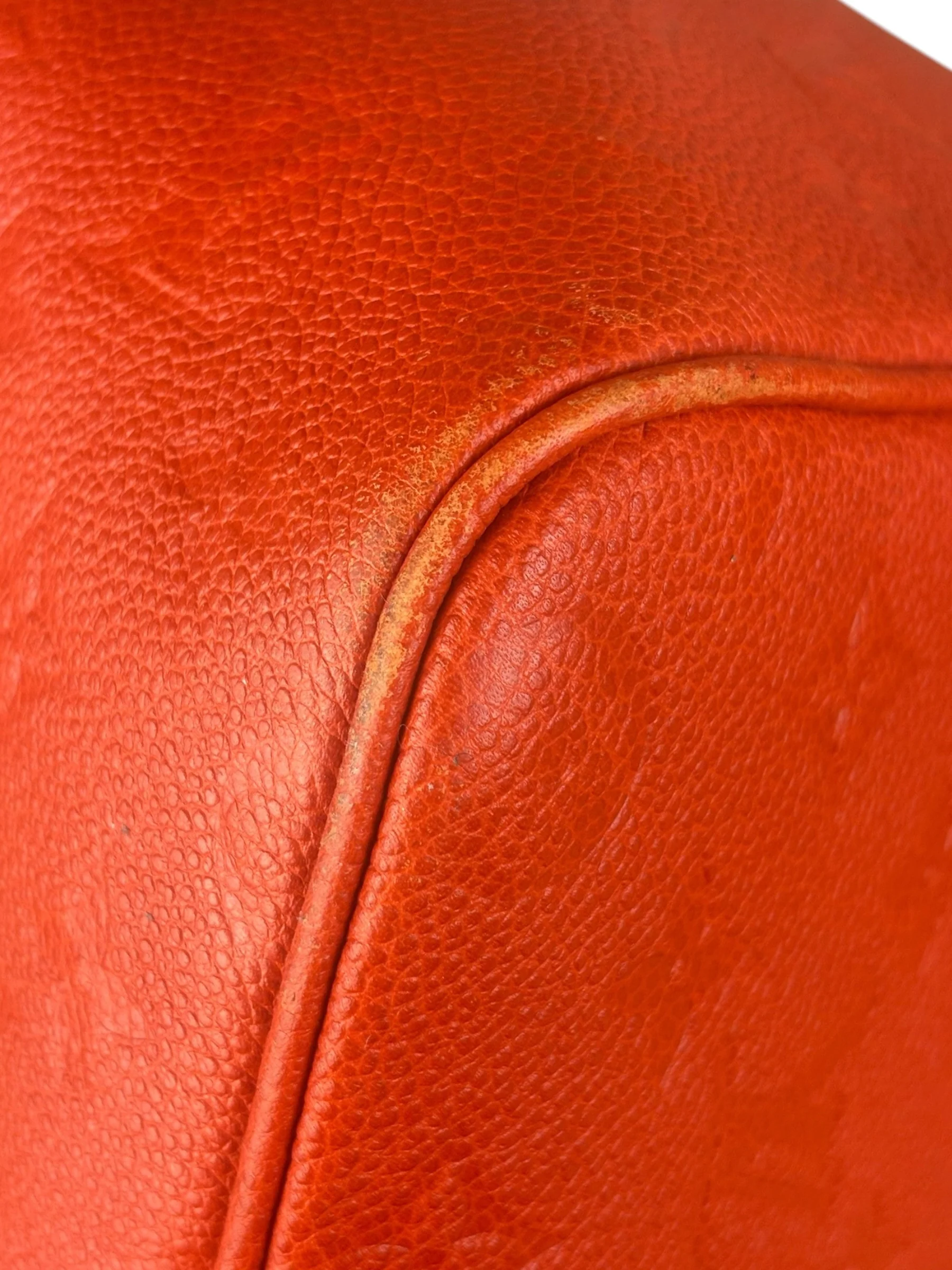 Louis Vuitton Red Empreinte Bandouliere 50 - Image 17