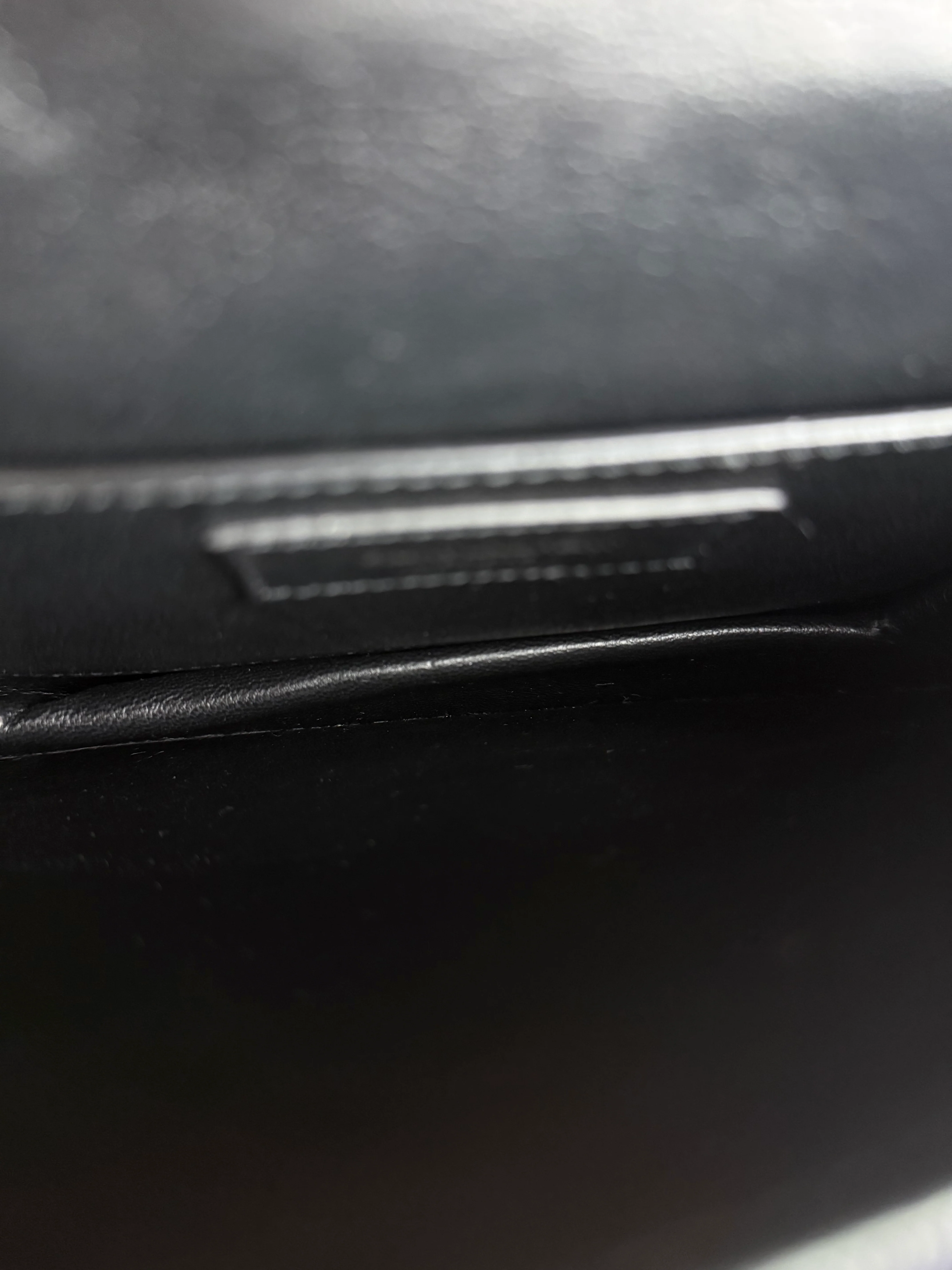 Saint Laurent Black Monogram Patent Leather Shoulder Bag - Image 14